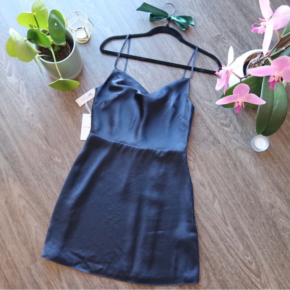 Aritzia Sunday Best Spencer Dress NWT, Total Eclipse ✨